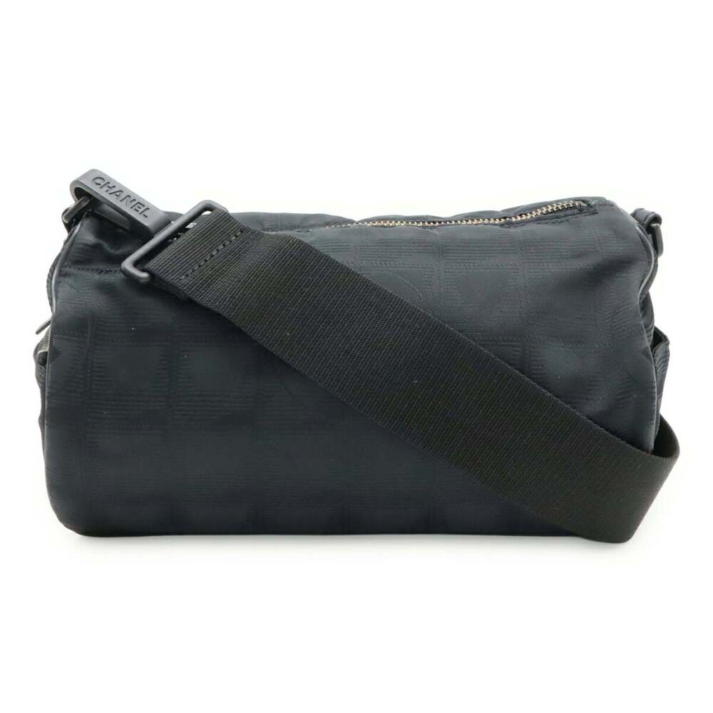 CHANEL Black Leather Shoulder Bag - Picture 2 of 9